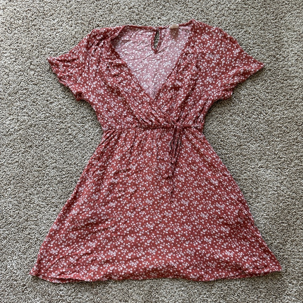 Small floral dress💛